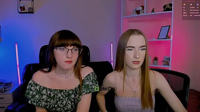 Snapshot of doll_vey chatting on 27, 11, 2025 doll vey online show from 27, 11, 2025