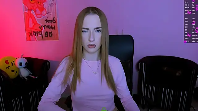 Snapshot of doll_vey chatting on 2, 12, 2025 doll vey online show from 2, 12, 2025