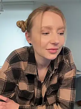 EvaBrooklyn online show from 4, 3, 2025