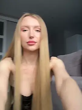 EvaBrooklyn online show from 14, 2, 2026