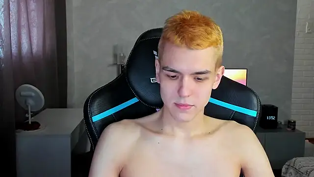 TravisRevas online show from 8, 3, 2025