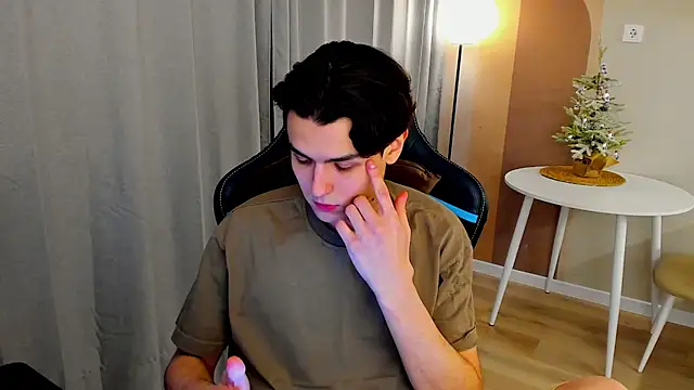 TravisRevas online show from 2, 2, 2026