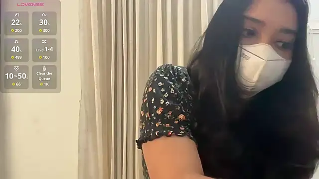 Snapshot of oviyakalra chatting on 31, 10, 2025 oviyakalra online show from 31, 10, 2025