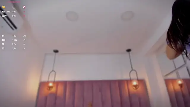 Haily b online show from 8, 10, 2025