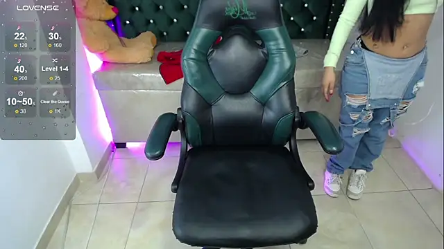 Sarah evansm online show from 17, 11, 2025