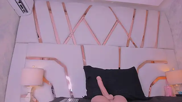 Madisson-Rivas online show from 19, 12, 2025