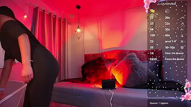 Snapshot of miaoconell chatting on 11, 10, 2025 miaoconell online show from 11, 10, 2025