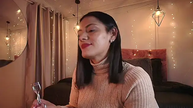 Snapshot of miaoconell chatting on 12, 11, 2025 miaoconell online show from 12, 11, 2025