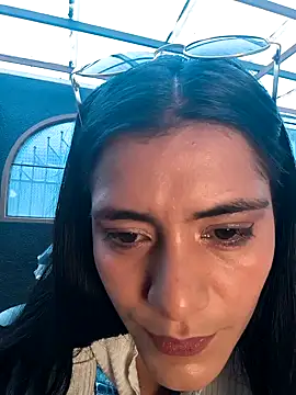 Snapshot of miaoconell chatting on 13, 10, 2025 miaoconell online show from 13, 10, 2025