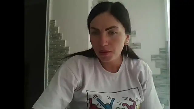 MystaLuuna online show from 18, 9, 2025