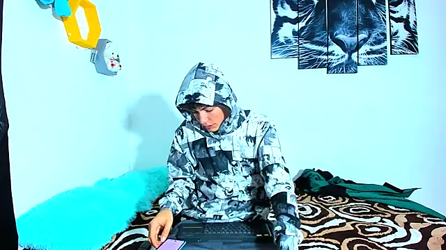 Snapshot of Maxxi_hot23 chatting on 13, 3, 2025 Maxxi hot23 online show from 13, 3, 2025