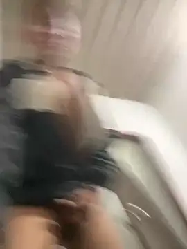 Babyalienqm online show from 18, 2, 2026