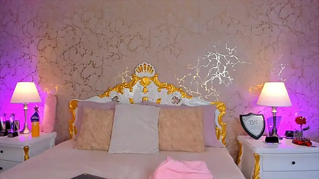 ScarlettWallace online show from 21, 11, 2025