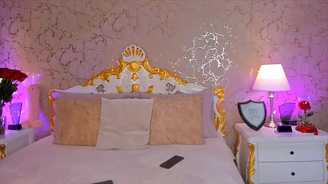 ScarlettWallace online show from 19, 9, 2025