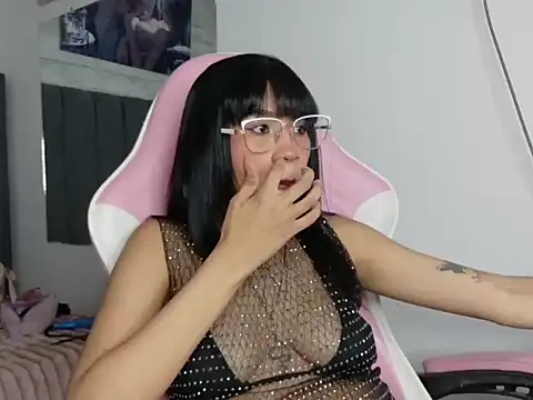 Snapshot of Aida_princess chatting on 8, 11, 2025 Aida princess online show from 8, 11, 2025