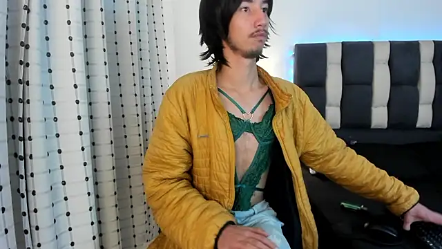 loverisu-coral online show from 14, 1, 2026