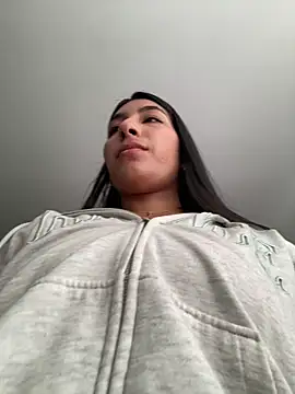 AshleyG 222 online show from 10, 2, 2026