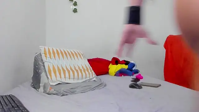 Snapshot of damian_c12 chatting on 9, 3, 2025 damian c12 online show from 9, 3, 2025