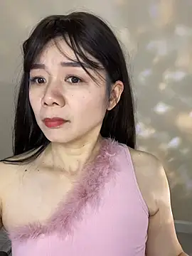 Snapshot of xiaowang0523 chatting on 11, 3, 2025 xiaowang0523 online show from 11, 3, 2025