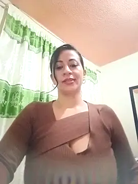 SamanthaLuz online show from 12, 3, 2025