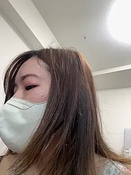 Snapshot of daiyo_kai_Gutara chatting on 2, 11, 2025 daiyo kai Gutara online show from 2, 11, 2025