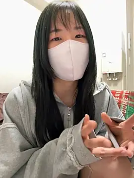Snapshot of daiyo_kai_Gutara chatting on 13, 5, 2026 daiyo kai Gutara online show from 13, 5, 2026