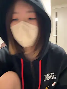 Snapshot of daiyo_kai_Gutara chatting on 17, 11, 2025 daiyo kai Gutara online show from 17, 11, 2025