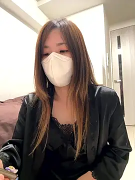 Snapshot of daiyo_kai_Gutara chatting on 19, 11, 2025 daiyo kai Gutara online show from 19, 11, 2025