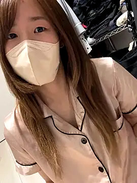 Snapshot of daiyo_kai_Gutara chatting on 10, 10, 2025 daiyo kai Gutara online show from 10, 10, 2025