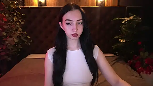 WildKittenX  online show from 24, 4, 2026
