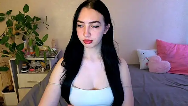 Snapshot of WildKittenX_ chatting on 19, 6, 2026 WildKittenX online show from 19, 6, 2026