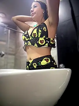 Mila LS online show from 21, 10, 2025