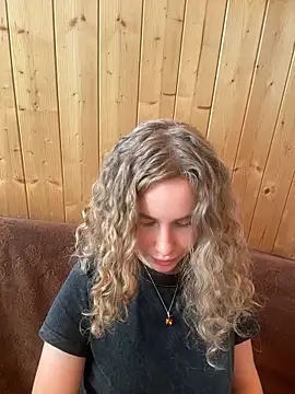 Snapshot of nemesidaM chatting on 10, 6, 2026 nemesidaM online show from 10, 6, 2026