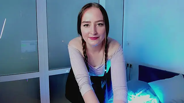 LinaFlawless online show from 3, 3, 2025