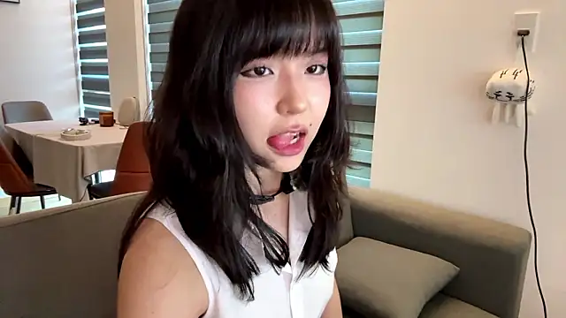 melana love online show from 29, 3, 2026