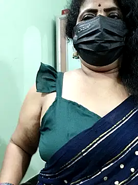 Snapshot of abinaya26 chatting on 28, 10, 2025 abinaya26 online show from 28, 10, 2025