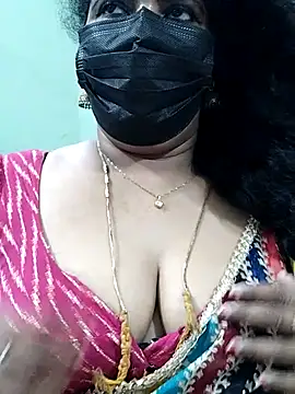 Snapshot of abinaya26 chatting on 11, 10, 2025 abinaya26 online show from 11, 10, 2025