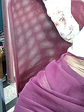 Snapshot of abinaya26 chatting on 7, 11, 2025 abinaya26 online show from 7, 11, 2025