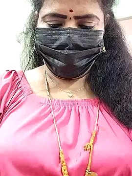 Snapshot of abinaya26 chatting on 18, 10, 2025 abinaya26 online show from 18, 10, 2025