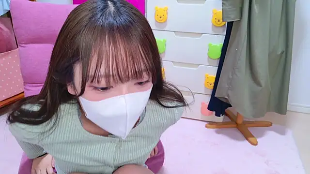 Snapshot of Oo_aki chatting on 6, 3, 2025 Oo aki online show from 6, 3, 2025