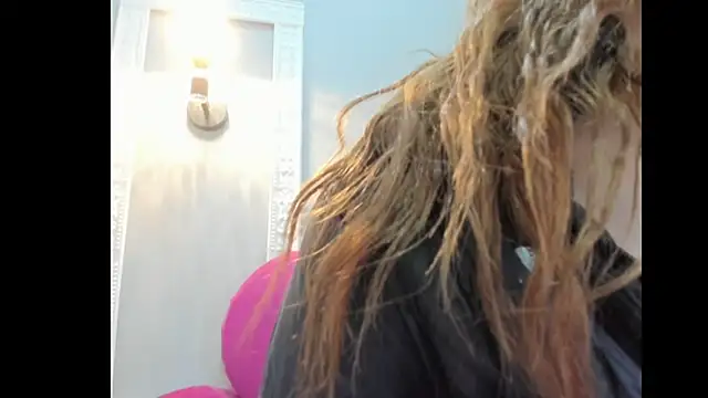 Bonniie 22 online show from 8, 1, 2026