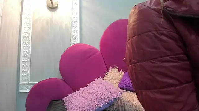 Bonniie 22 online show from 7, 1, 2026