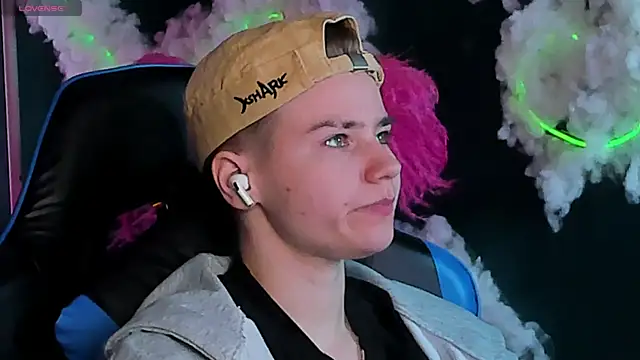 Jean Wilsons online show from 22, 4, 2026