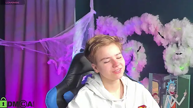 Jean Wilsons online show from 27, 10, 2025