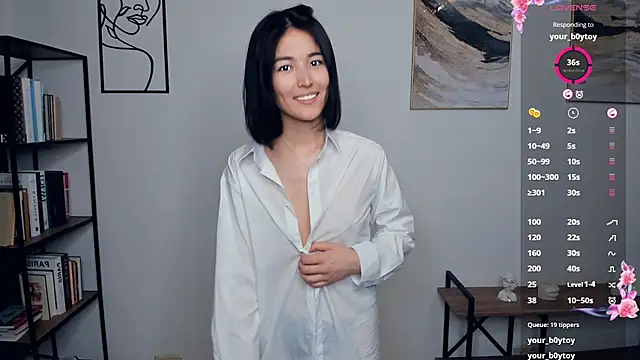 RanelDiva online show from 6, 3, 2025