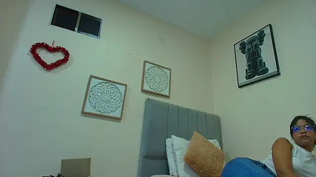 Snapshot of mary_cute9 chatting on 10, 7, 2026 mary cute9 online show from 10, 7, 2026