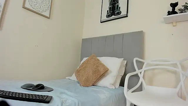 mary cute9 online show from 16, 1, 2026