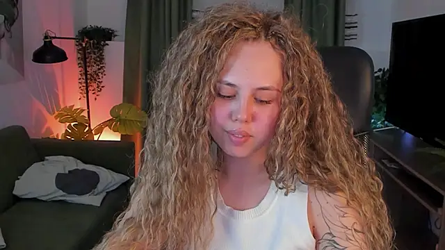 MiaRidd online show from 15, 3, 2025