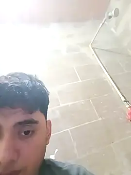 crisssalazar online show from 18, 3, 2025