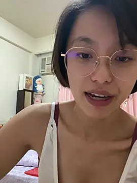 ladypaggy online show from 27, 4, 2026